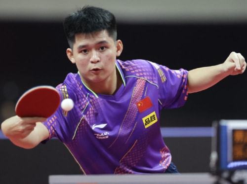 功于他们在 功于他们在